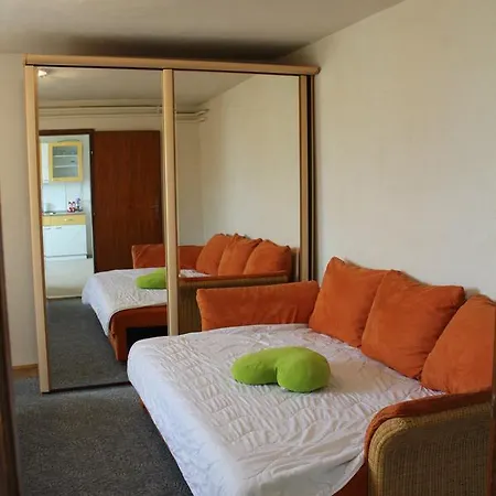 Apartment Apartman Breka *