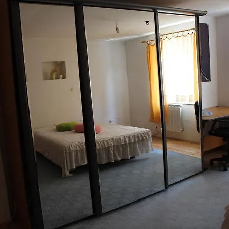 Apartment Apartman Breka *